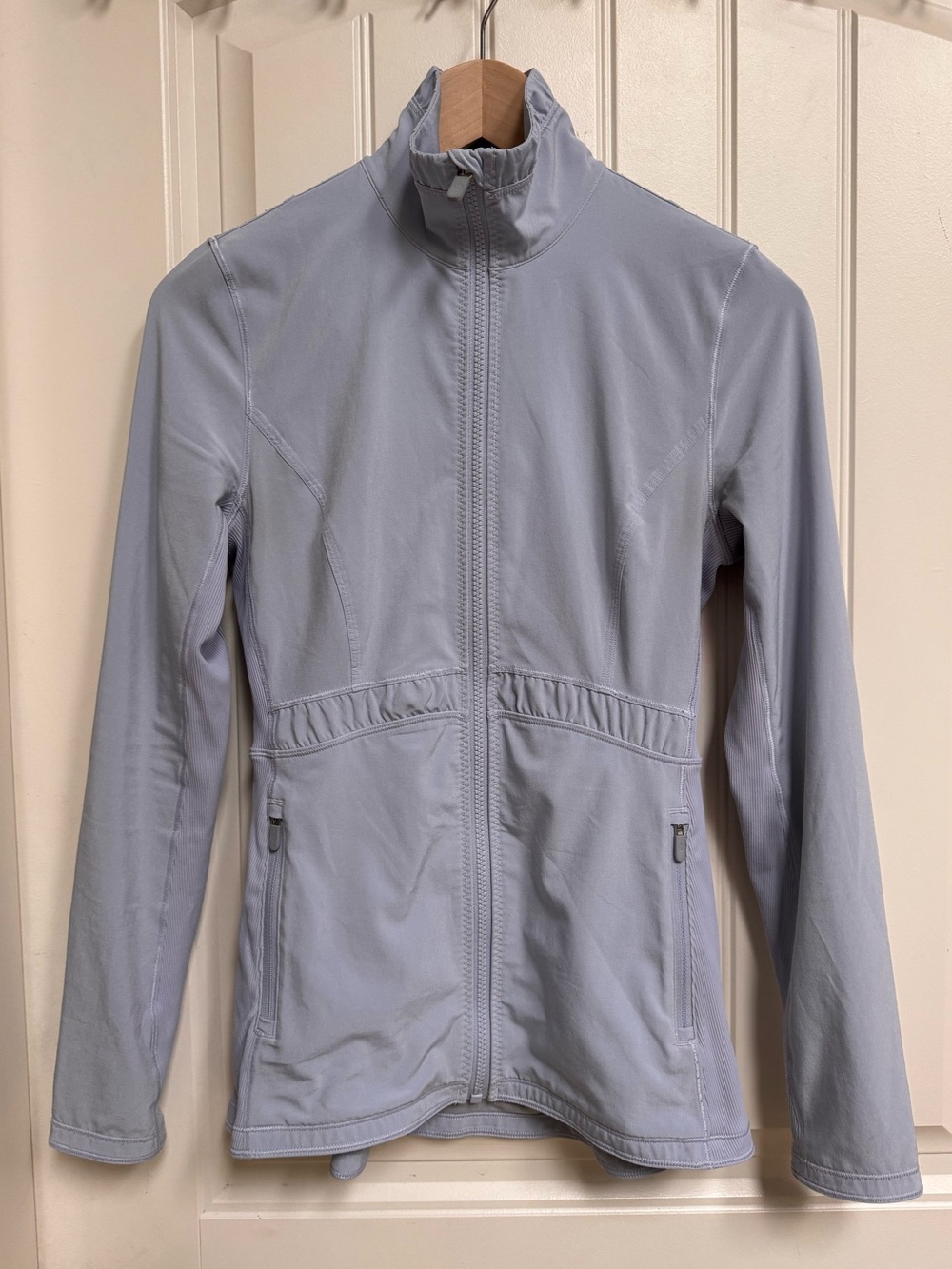 Lululemon Round Trip Jacket in Cool Breeze (Soft Light Blue). Size 4